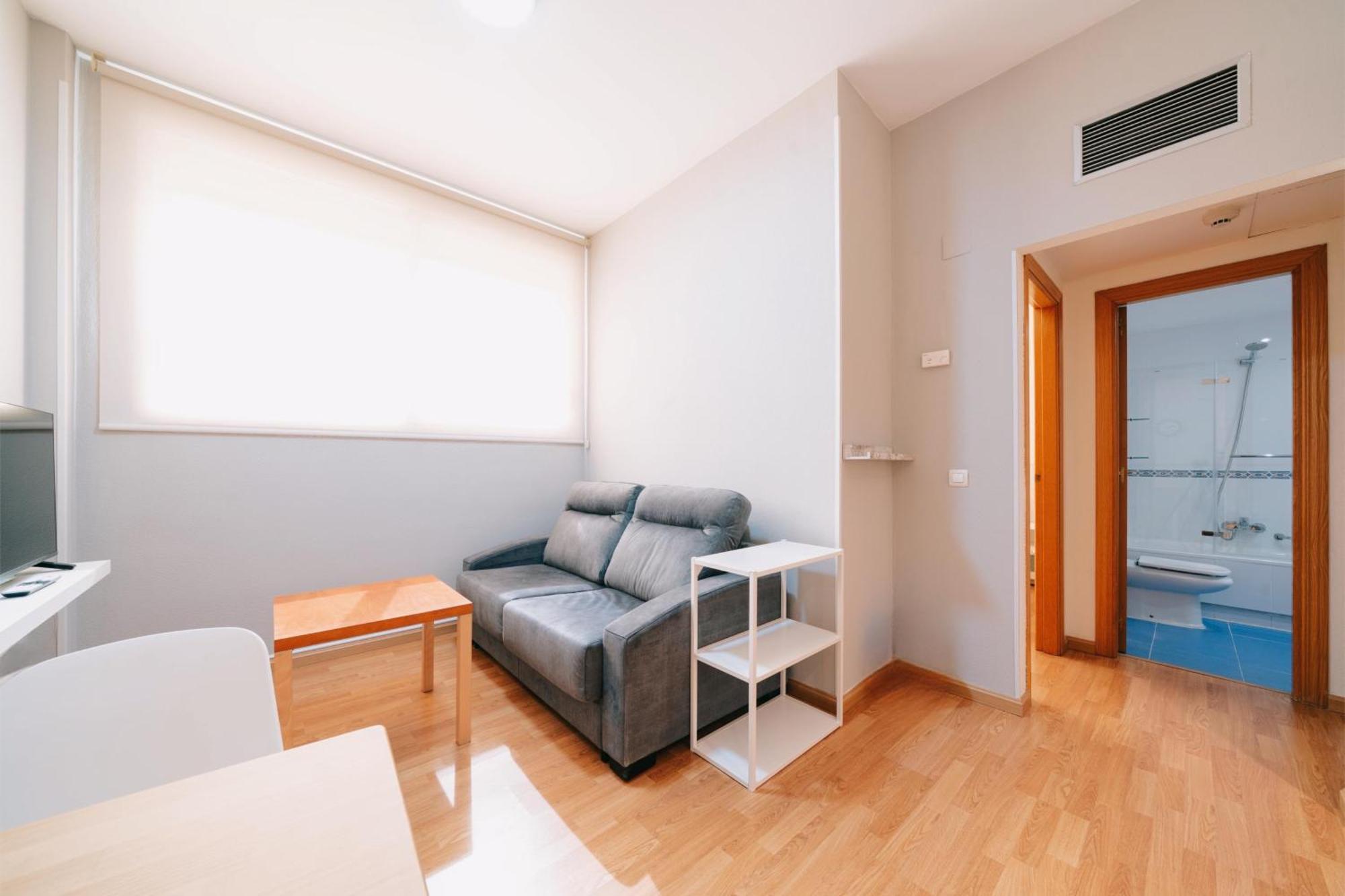 Apartamentos Go Covaresa -Parking Gratuito Valladolid Zewnętrze zdjęcie